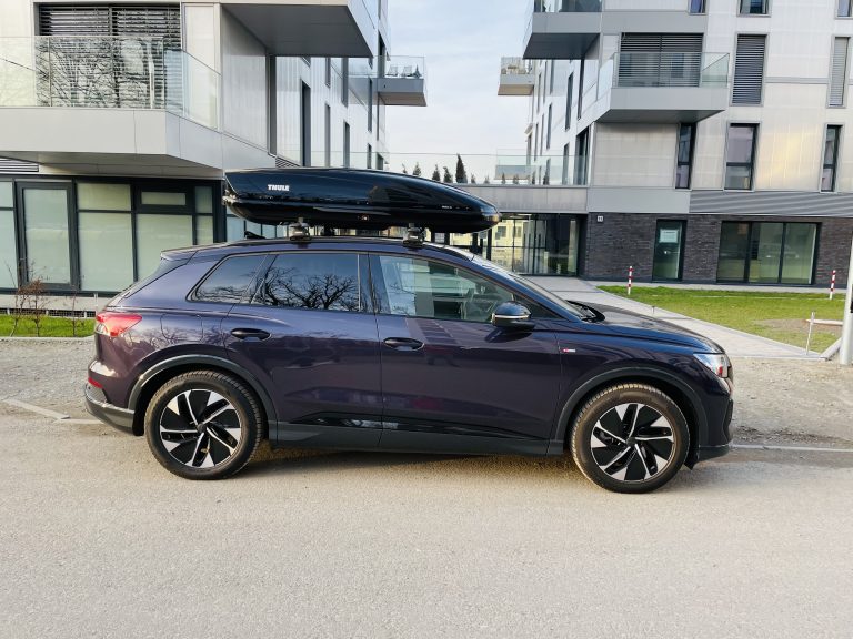 Audi Q4 mit Thule Motion XL